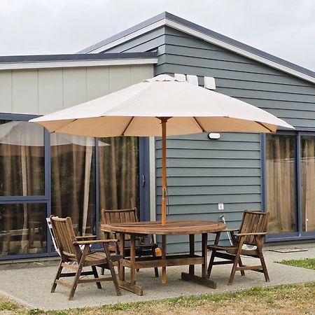 Brand New & Cosy In Kapiti - New 3-Bedrooms 4-Beds In פאראפאראומו מראה חיצוני תמונה