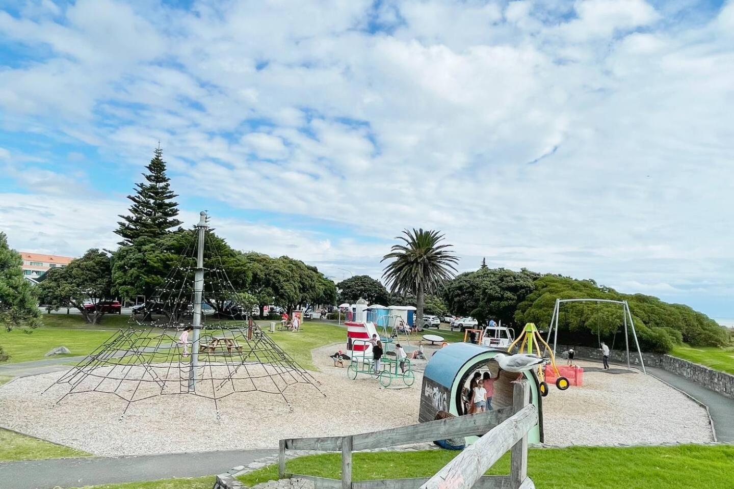 Brand New & Cosy In Kapiti - New 3-Bedrooms 4-Beds In פאראפאראומו מראה חיצוני תמונה